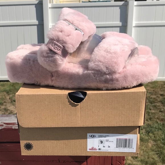 UGG Fuzz Yeah Slippers - Picture 3 of 7